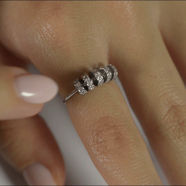 Anillo Anti-Estrés Julio Iraira Blanco Plateado