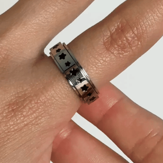 Anillo Deslizante Estrellas Negras Plateado