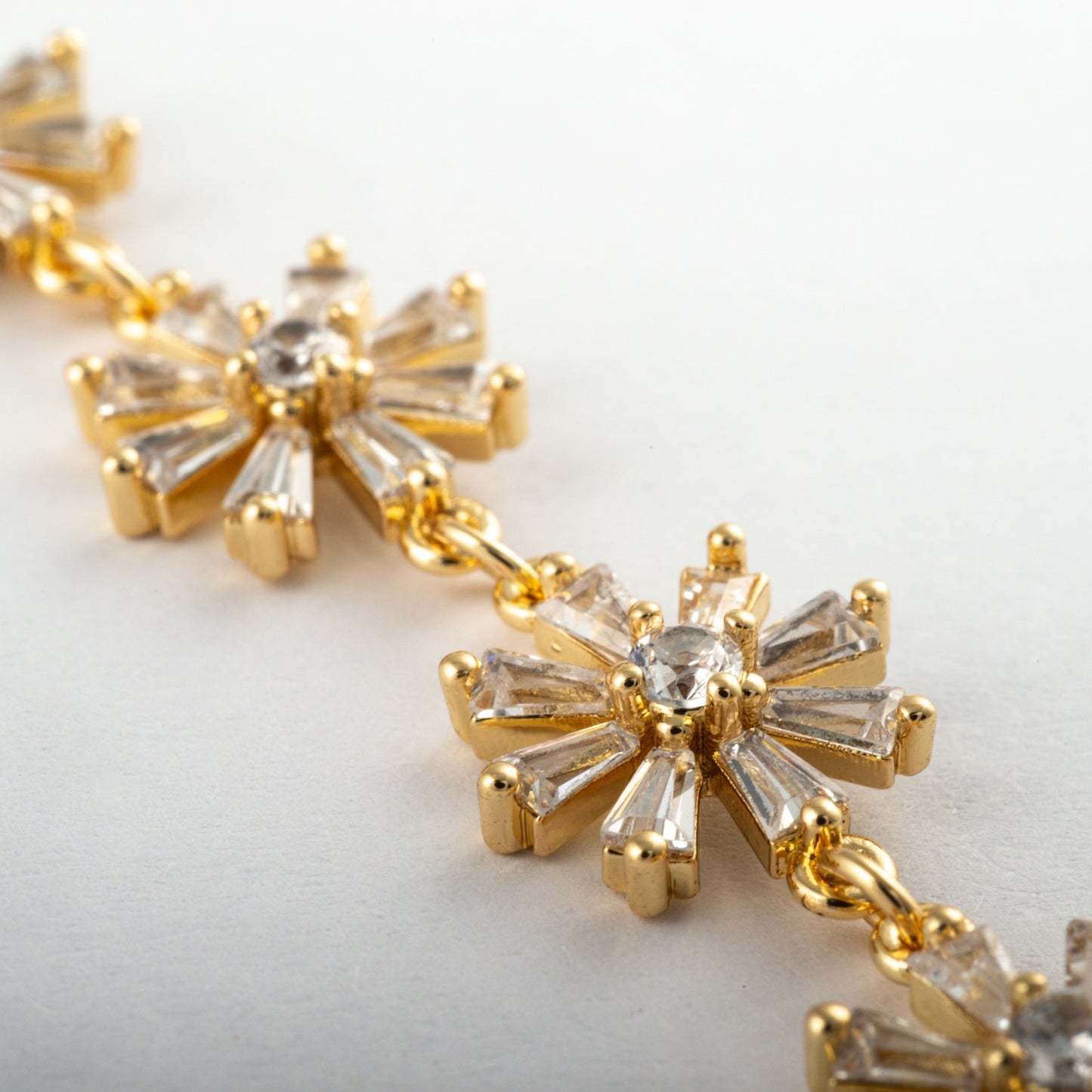 Pulsera Junio Tulirea - Agosto 18