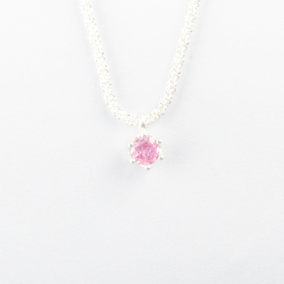 Collar Junio Opheara - Agosto 18