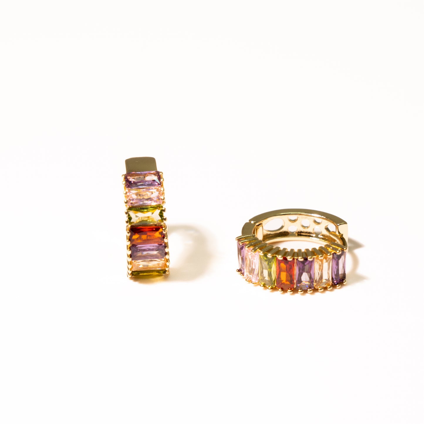 Aretes Movimiento - Agosto 18