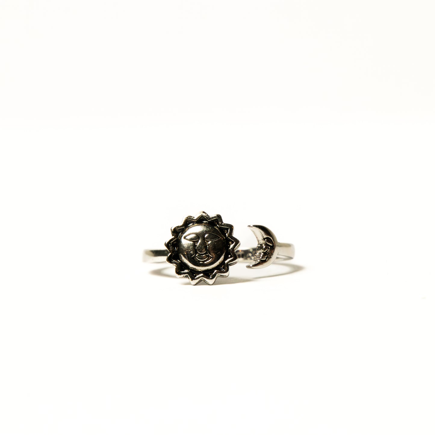 Anillo Giratorio y Grabado SolLuna - Agosto 18
