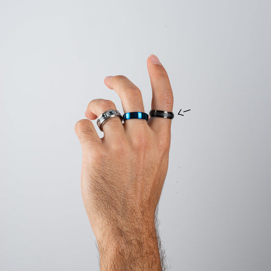 Anillo Deslizante Ascendente Negro