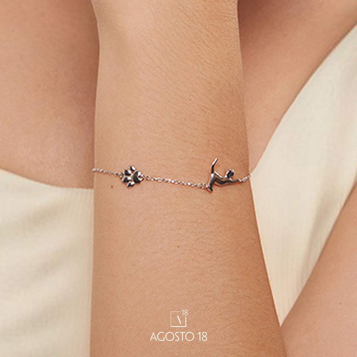 Pulsera Plata S925 Gato y Pata – así se ve puesto