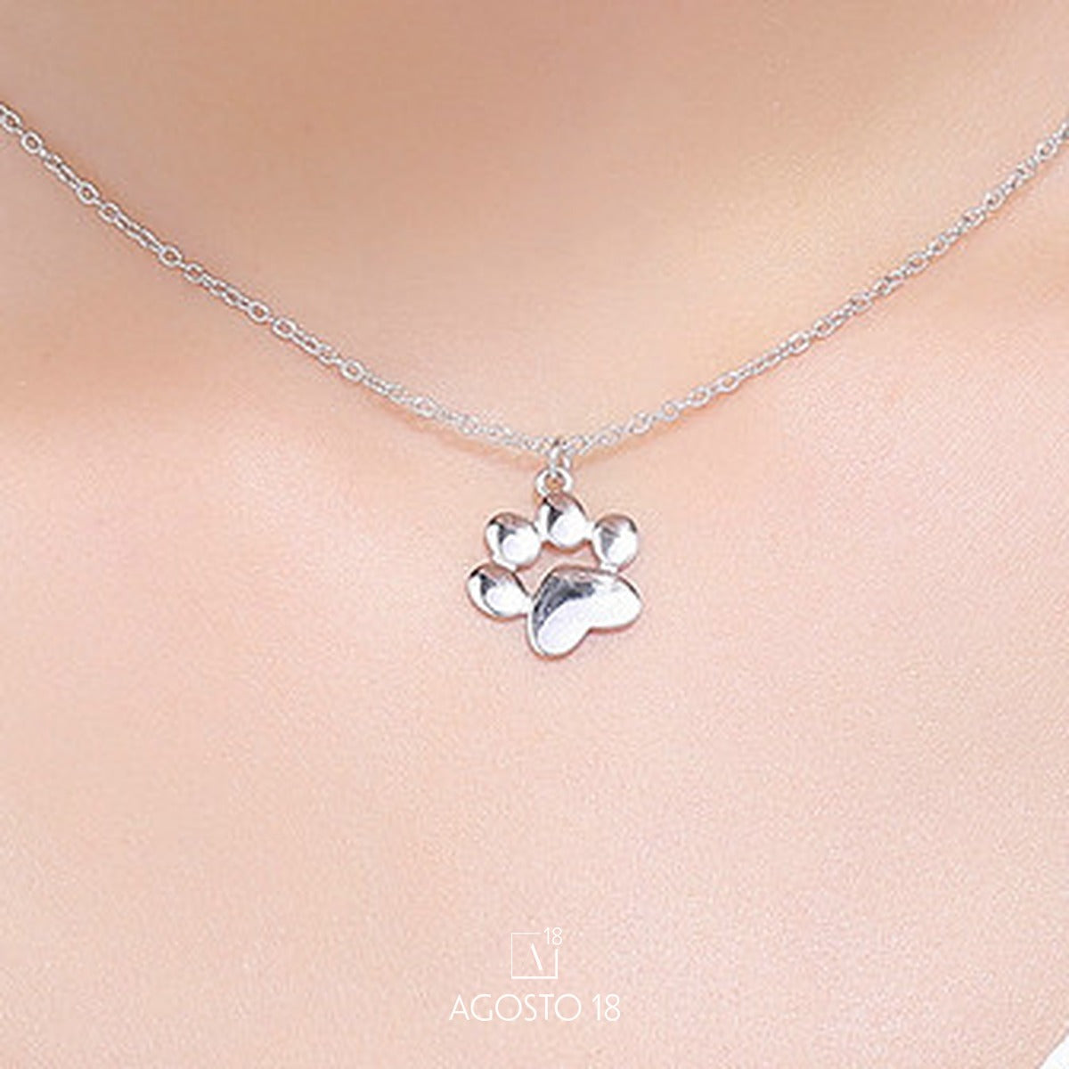 Collar Plata S925 Huella y Corazón – así se ve puesto