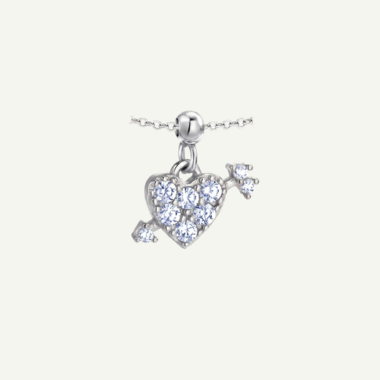 Corazón con Flecha Cristal Plateado - Agosto 18