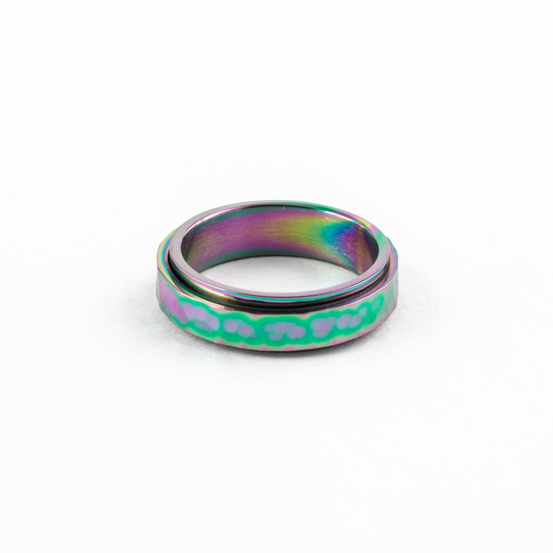 Anillo Deslizante Hammered Tornasol