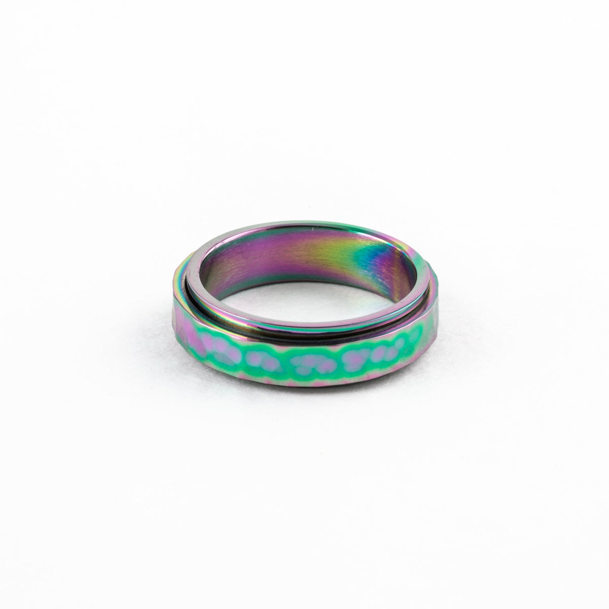 Anillo Deslizante Hammered Tornasol