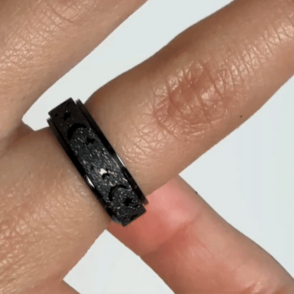 Anillo Deslizante Luna y Estrellas Aspero Negro