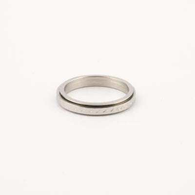 Anillo Deslizante Delgado Hammered