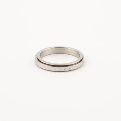 Anillo Deslizante Delgado Hammered Plateado