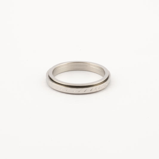 Anillo Deslizante Delgado Hammered Plateado