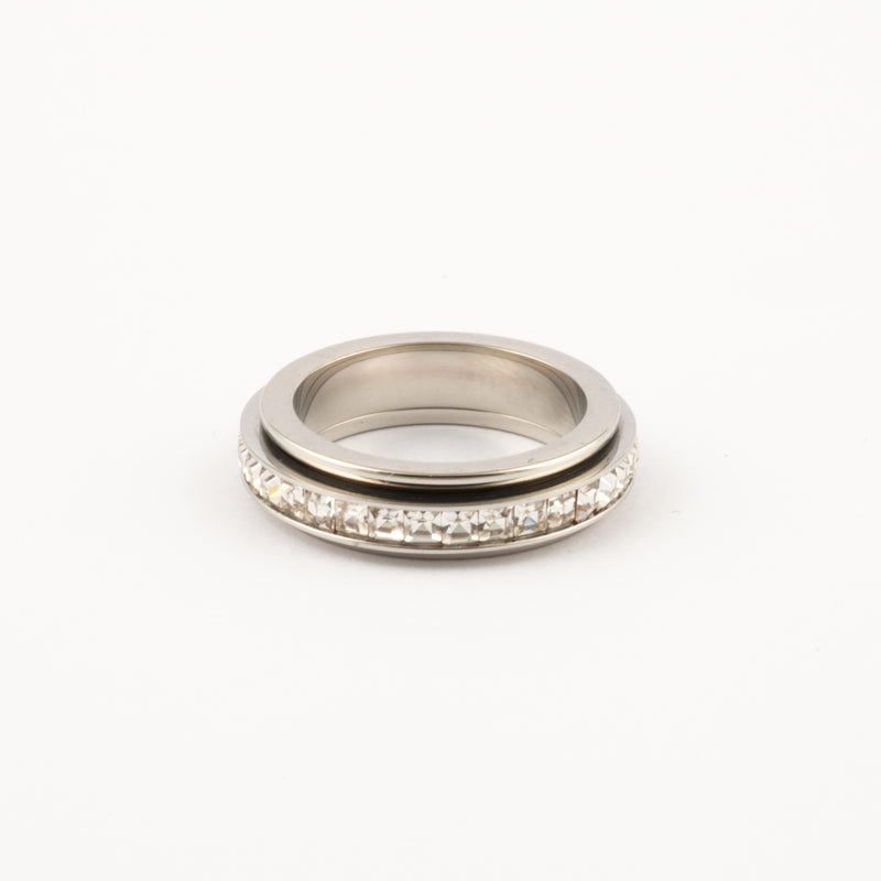 Anillo Deslizante Delgado Zirconias Doble Plateado