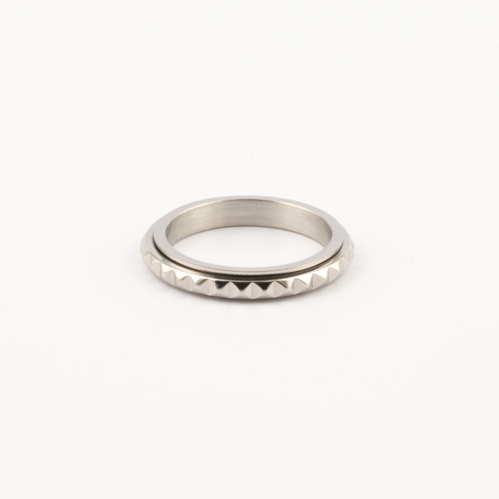 Anillo Deslizante Delgado Rombos Plateado