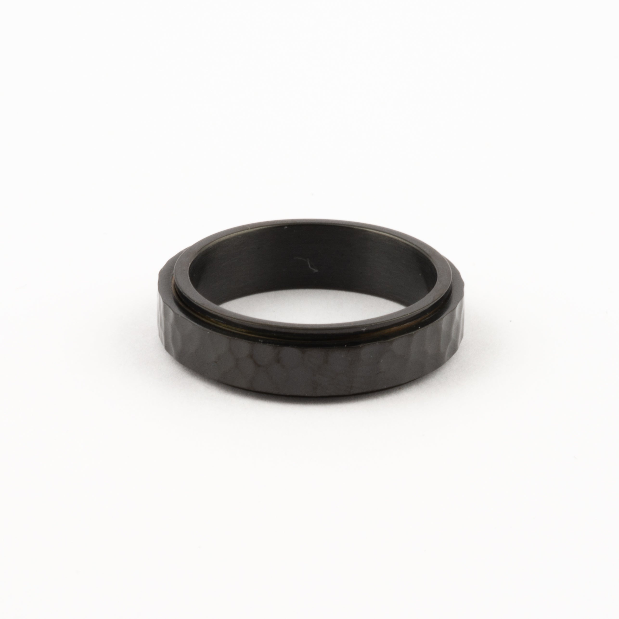 Anillo Deslizante Hammered Negro