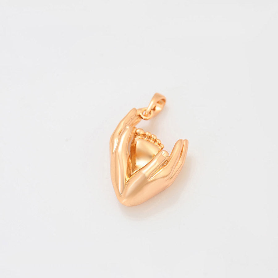 Mom Gold Pendant