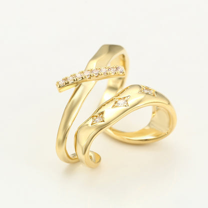 PUNE GOLD EARCUFF