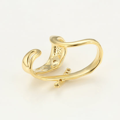 PUNE GOLD EARCUFF