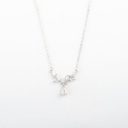 Collar Junio Nefyra - Agosto 18