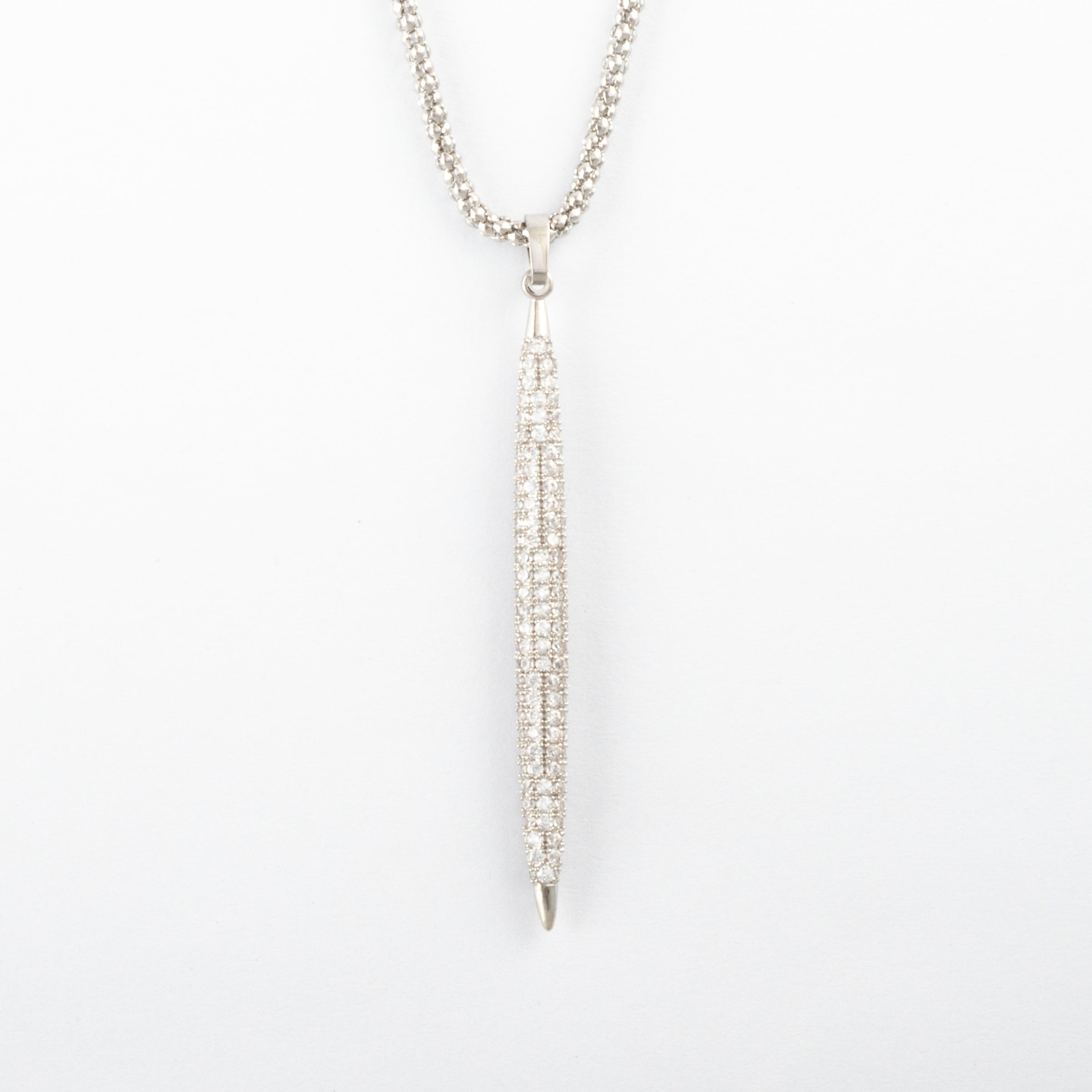 Collar Junio Pyralyn - Agosto 18