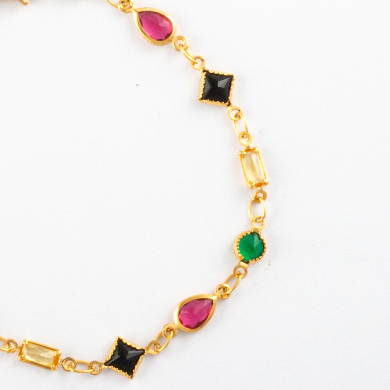 Pulsera Junio Xavaria - Agosto 18