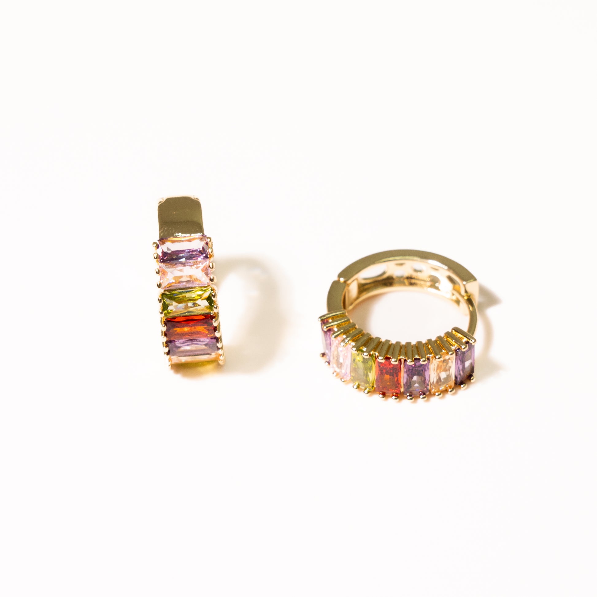 Aretes Movimiento - Agosto 18