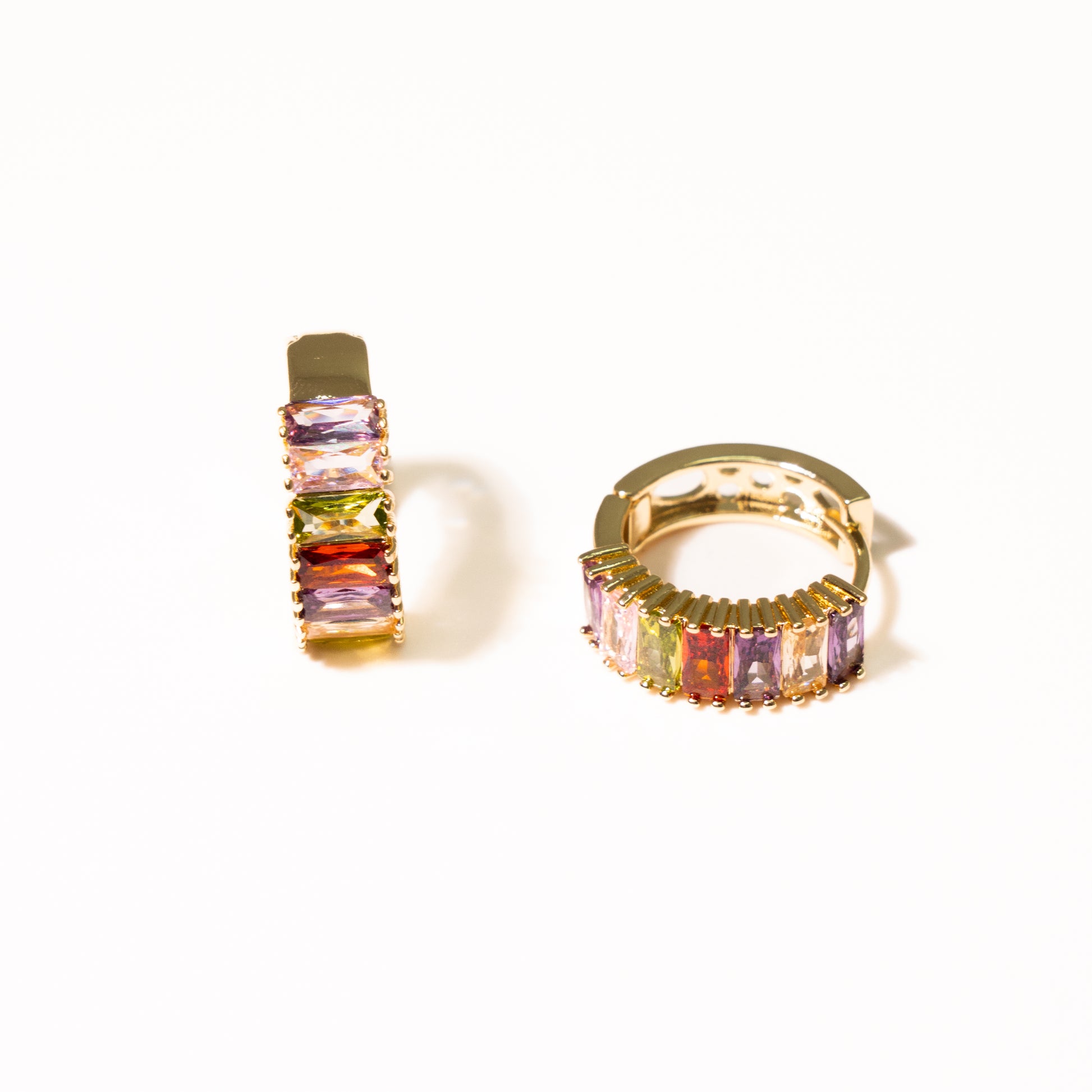 Aretes Movimiento - Agosto 18
