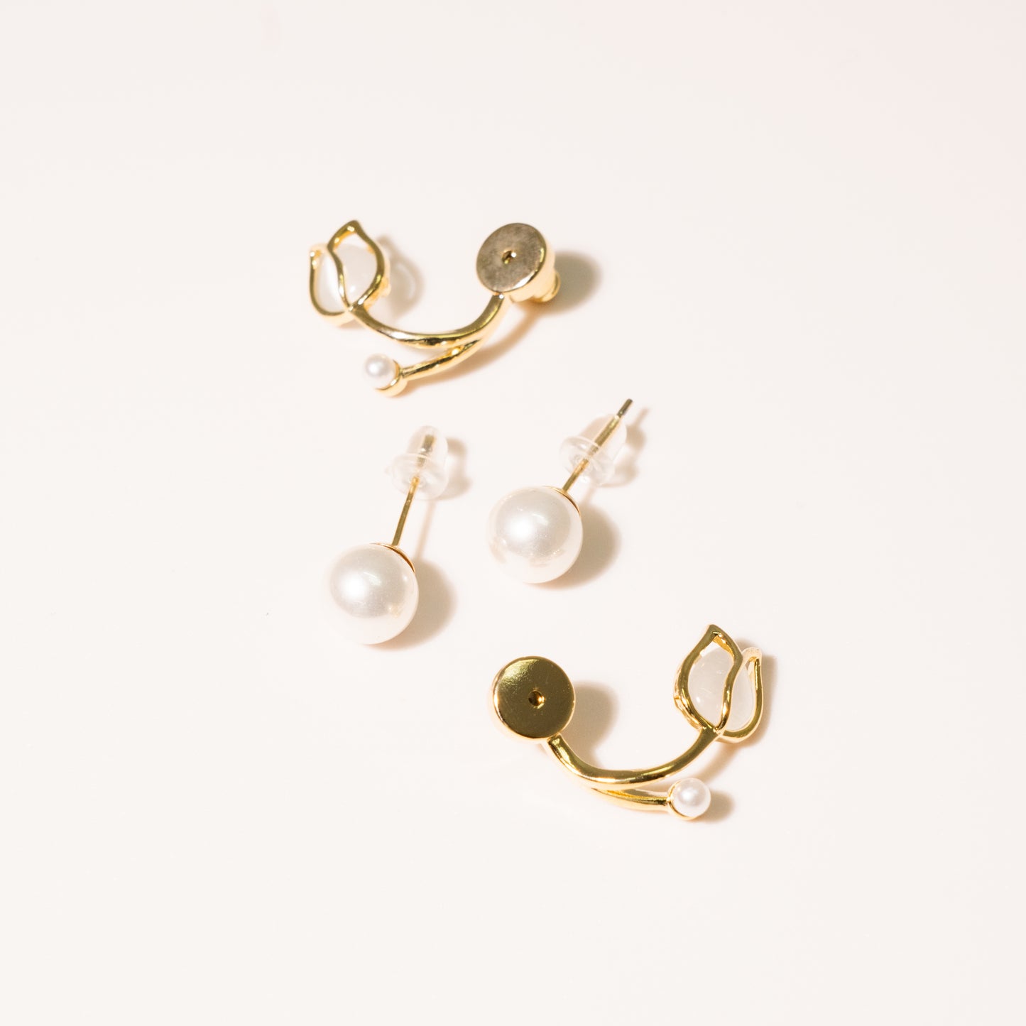 Aretes Castaño