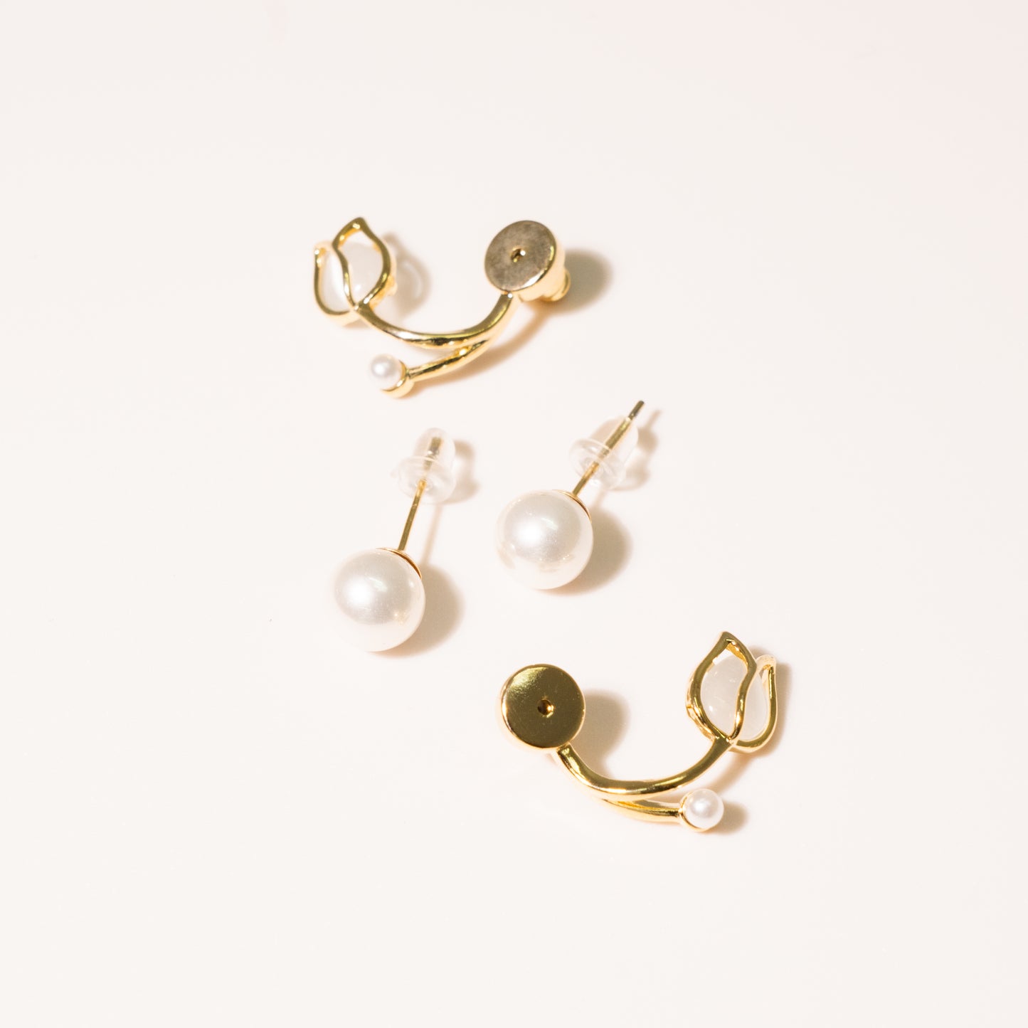 Aretes Castaño