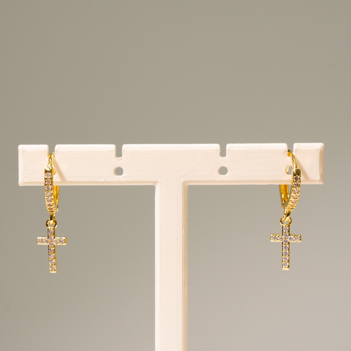 Aretes Pino