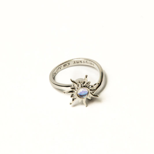 Anillo Giratorio Grabado Sol - Agosto 18