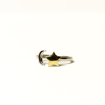 Anillo Giratorio Grabado Estrella y Luna - Agosto 18
