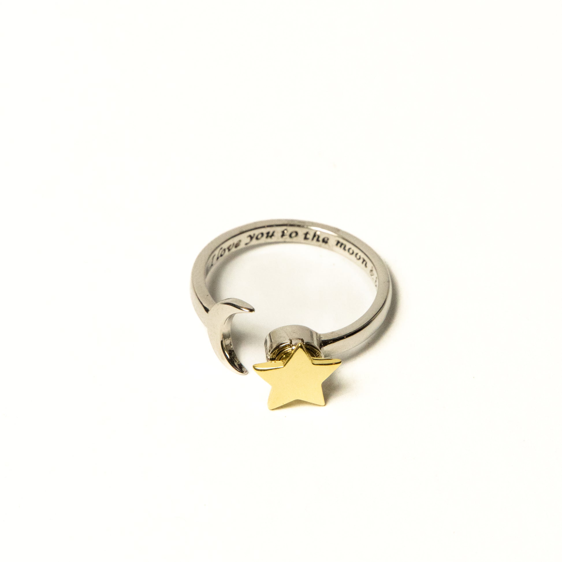 Anillo Giratorio Grabado Estrella y Luna - Agosto 18