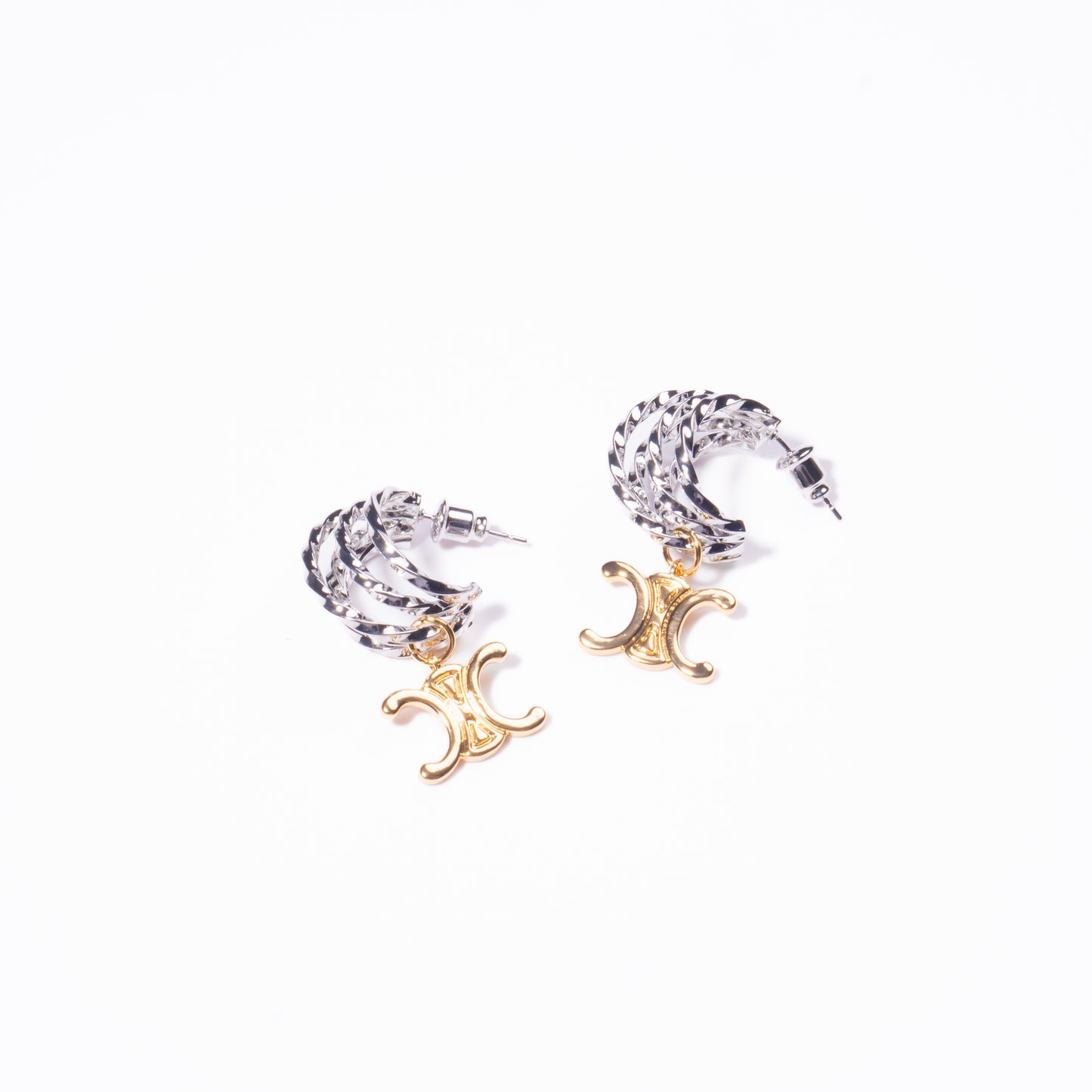 Aretes Sinuoso