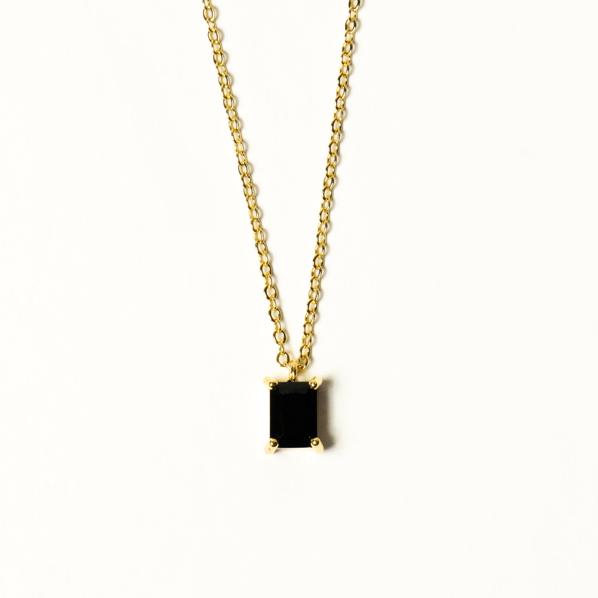 Collar Eterna Negro - Agosto 18