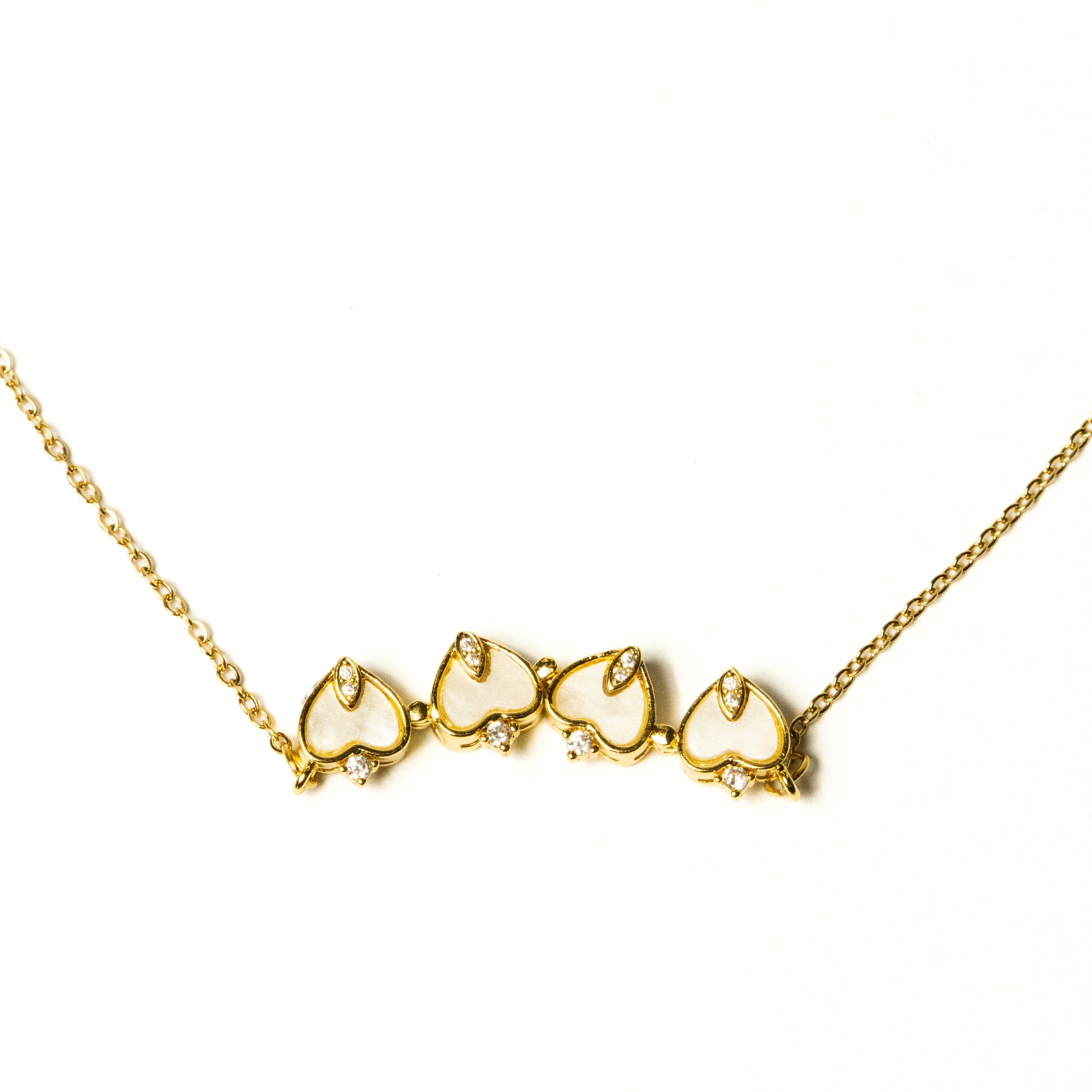 Collar Acero Inoxidable Levana Magnético - Agosto 18