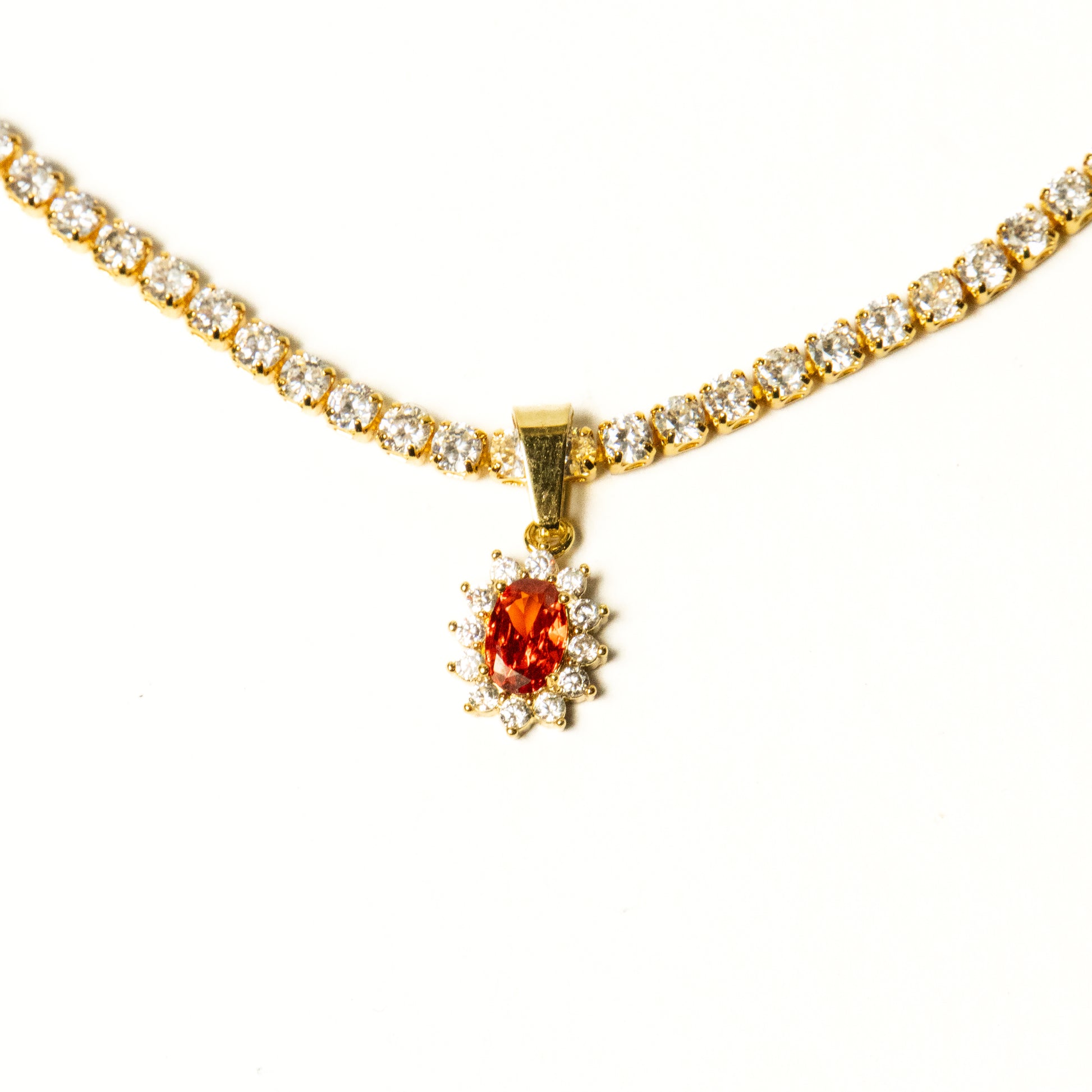 Collar Acero Inoxidable Nymia - Agosto 18