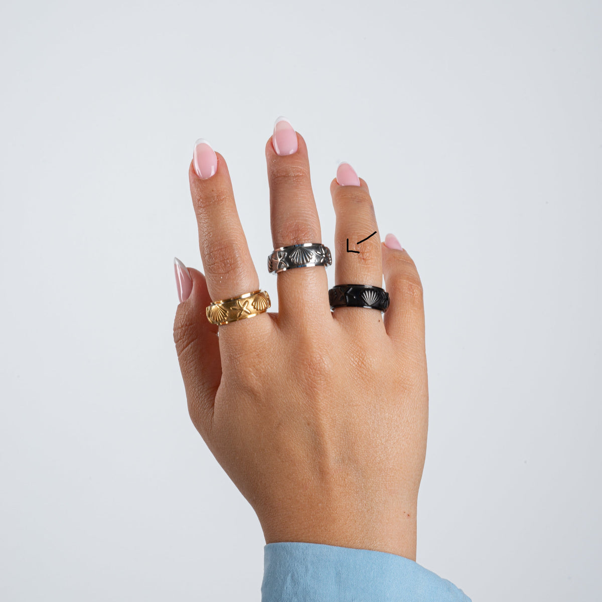 Anillo Anti-Estrés Deslizante Conchas Plateado