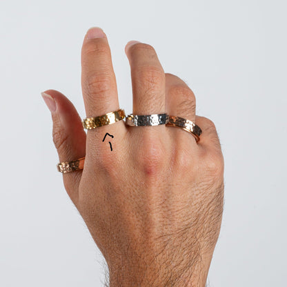 Anillo Deslizante Hammered Dorado