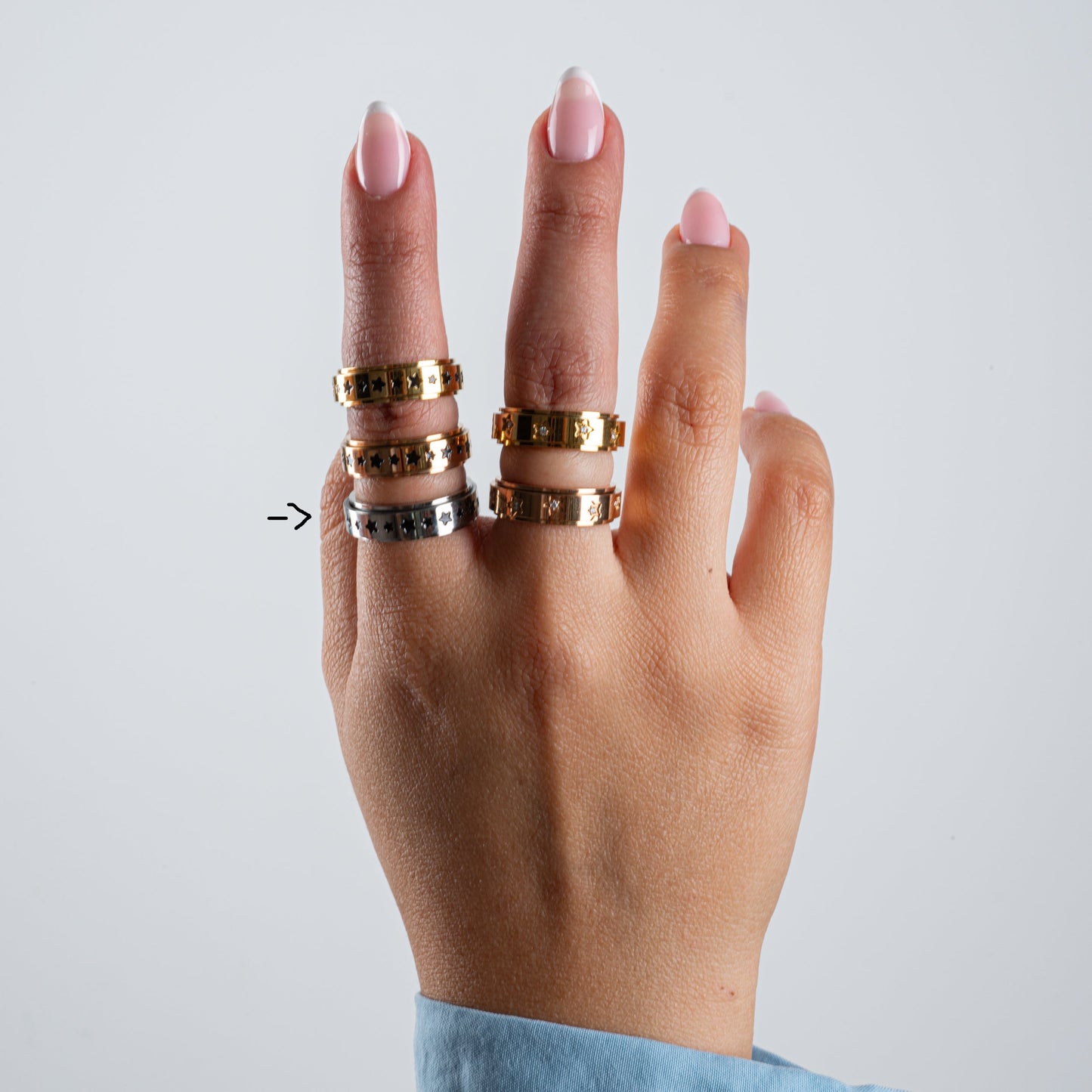 Anillo Deslizante Estrellas Negras Plateado