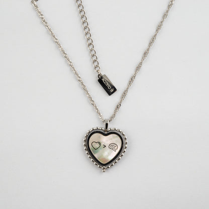 Collar Corazón Doble · Agosto 18
