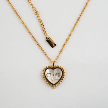 Collar Corazón Doble · Agosto 18