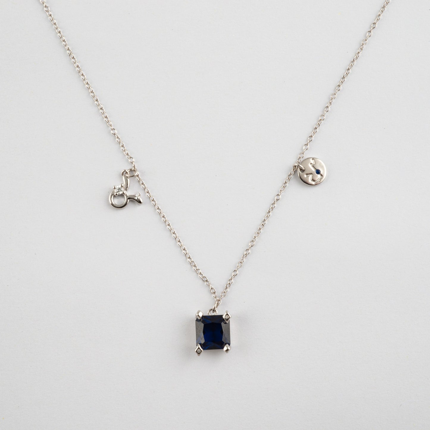 Collar Constelación Tauro S925 - foto de producto