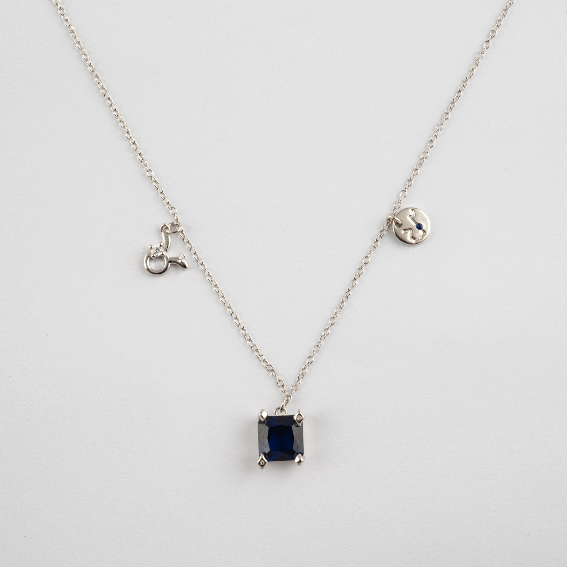 Collar Constelación Tauro S925 - foto de producto