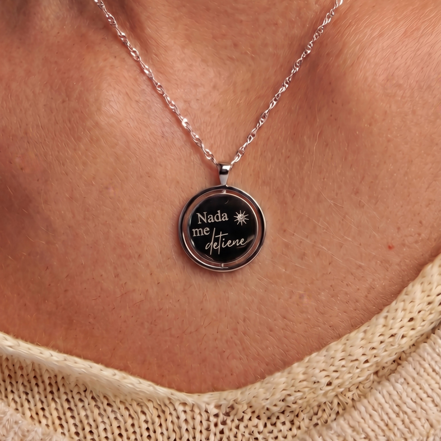 Collar Nada Me Detiene · Agosto 18