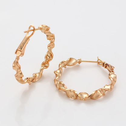 Aretes Neluna