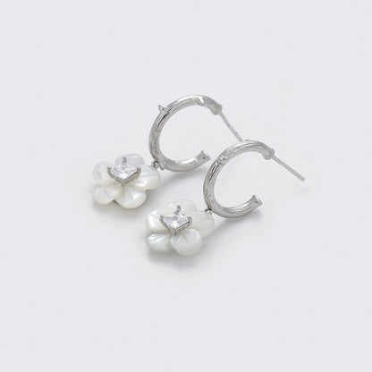 Aretes Selvyn