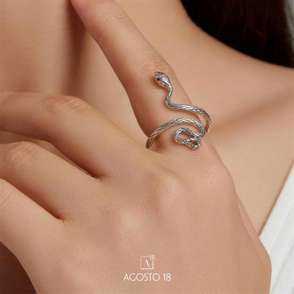 Anillo Plata S925 Serpiente Espiral – así se ve puesto