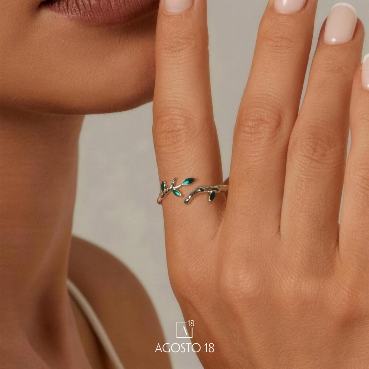 Anillo Plata S925 Ramita Verde – así se ve puesto
