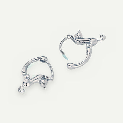 Aretes Argolla Plata S925 Gato Estirándose – detalle